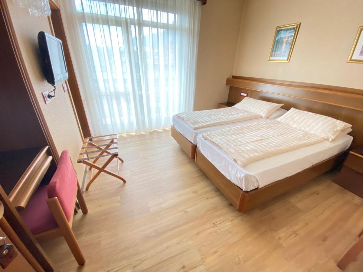 Sunlake Hotel Рива дел Гарда Екстериор снимка
