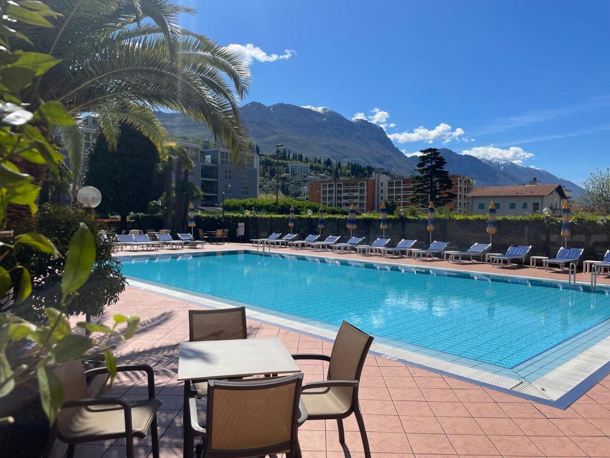 Sunlake Hotel Рива дел Гарда Екстериор снимка