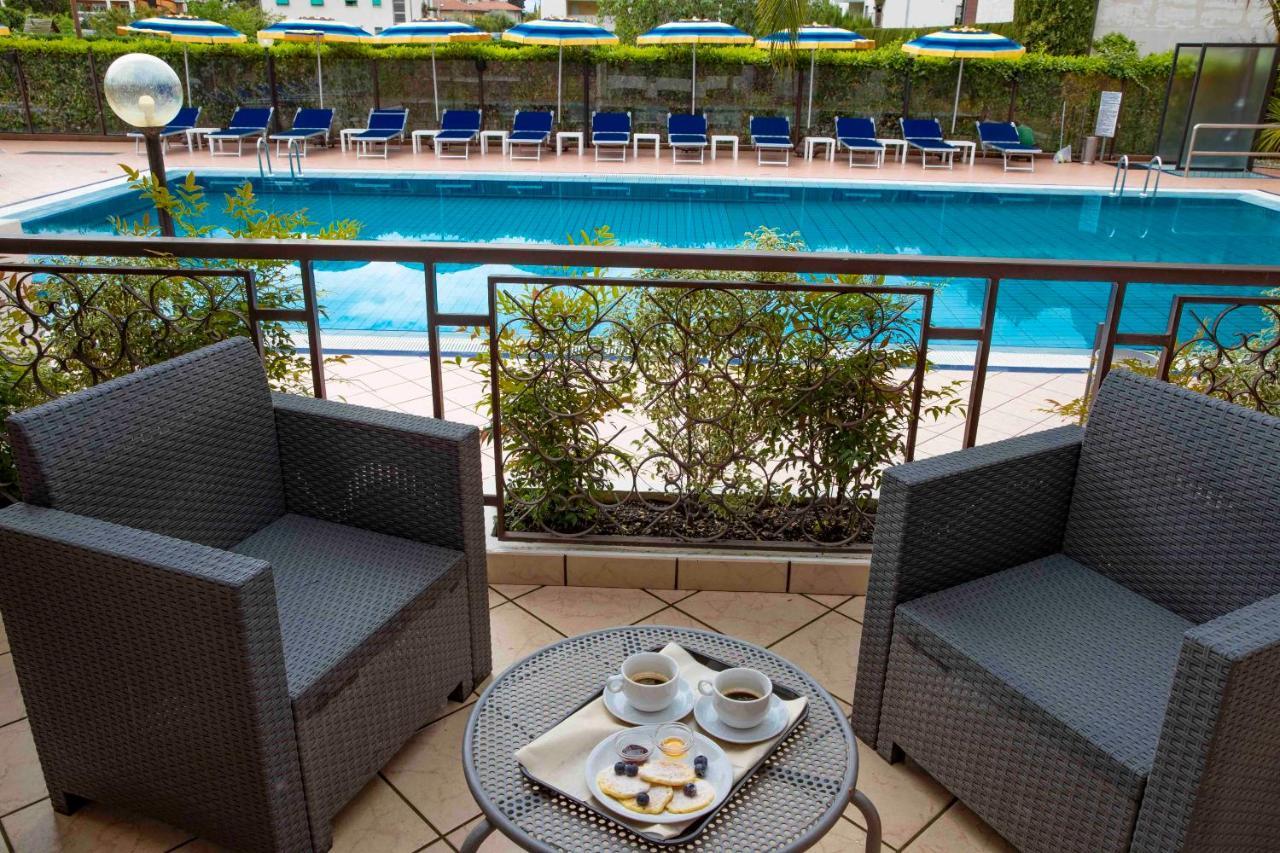 Sunlake Hotel Рива дел Гарда Екстериор снимка