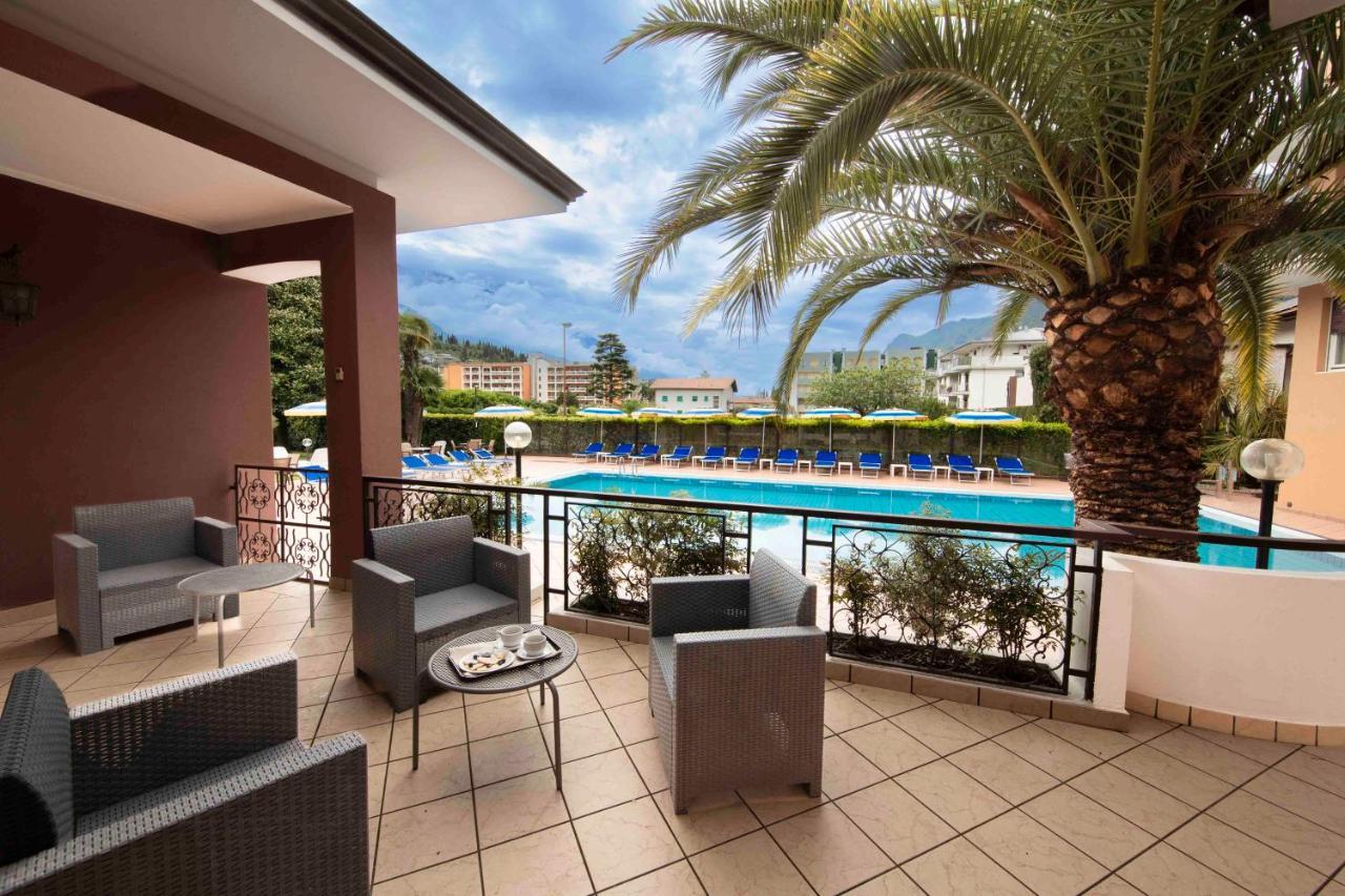 Sunlake Hotel Рива дел Гарда Екстериор снимка